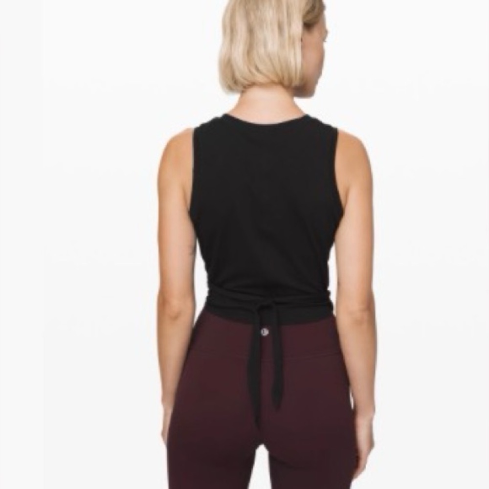 Lululemon Time to Restore Tank 🖤 | Size 6 |Color Black